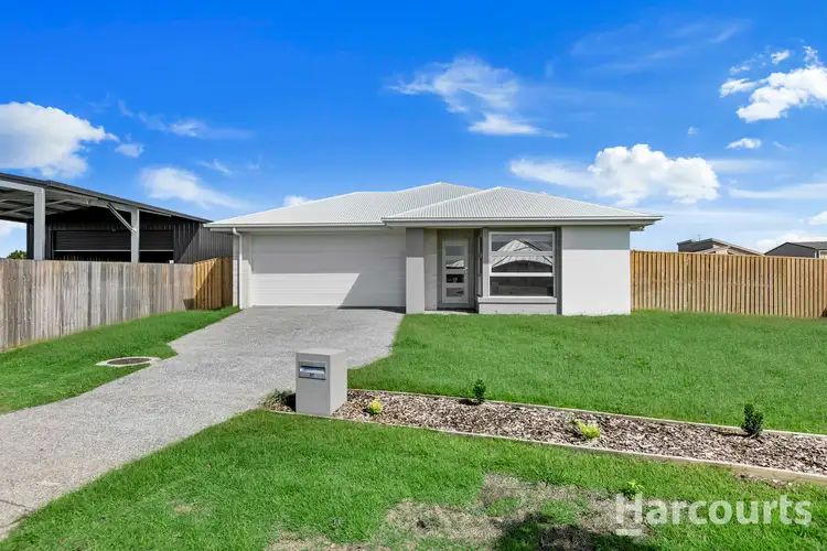 81 North Lakes Circuit, Burrum Heads QLD 4659