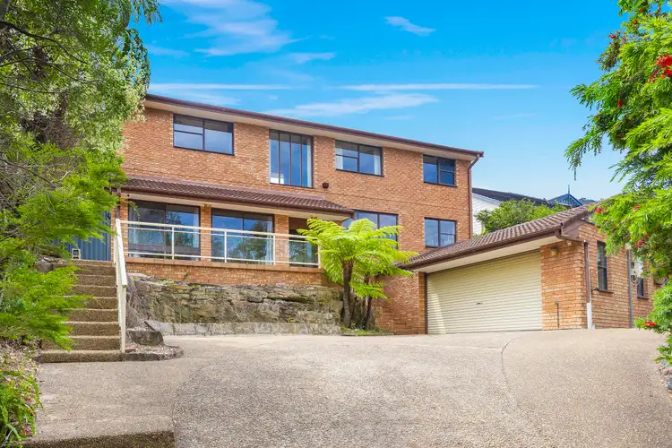 19 Bampton Avenue, Illawong NSW 2234