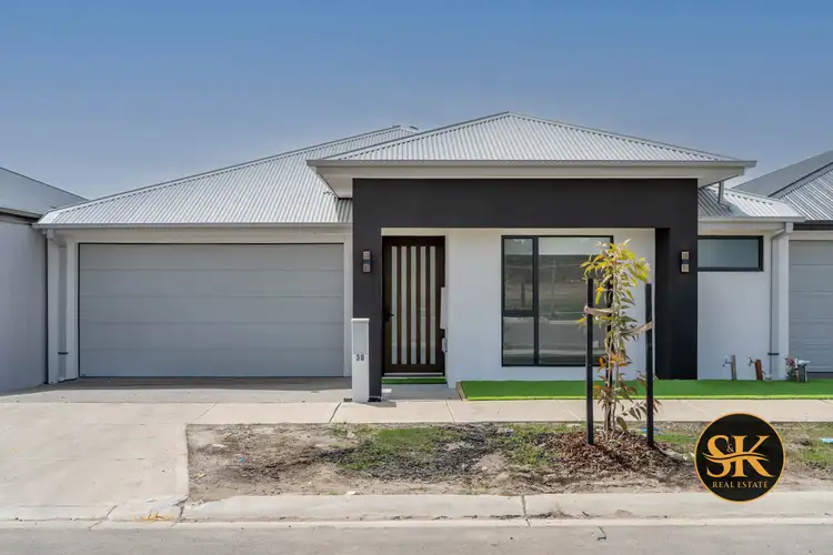 30 Swilk Crescent, Mickleham VIC 3064