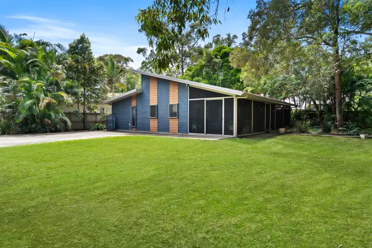 15 Laguna Street, Boreen Point QLD 4565