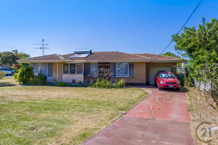 17 Leigh Street, Dudley Park WA 6210