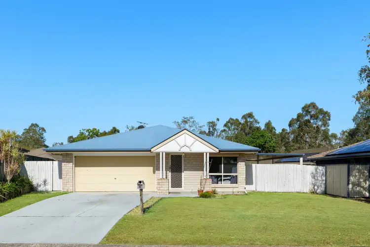 16 Manhattan Drive, Eagleby QLD 4207