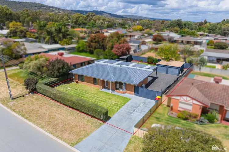 Second view of Homely house listing, 3 Bell Court, Armadale WA 6112