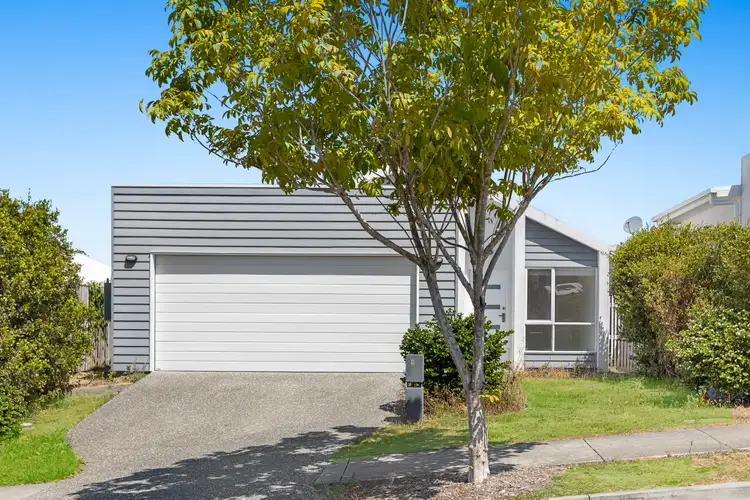 8 Price Court, Pimpama QLD 4209