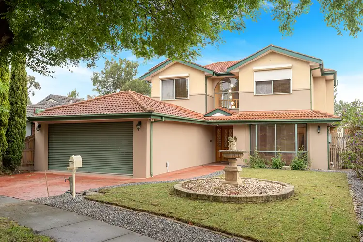 11 Addison Way, Roxburgh Park VIC 3064