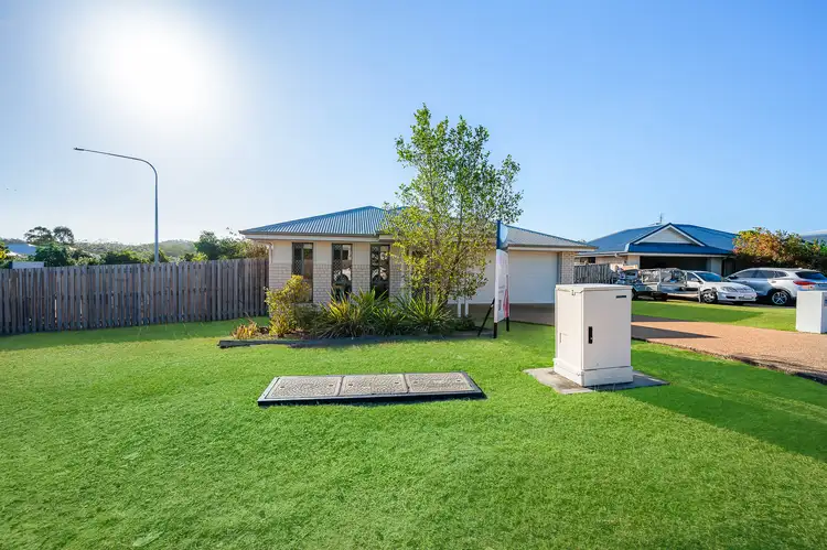 Second view of Homely house listing, 4 Robinson Place, New Auckland QLD 4680