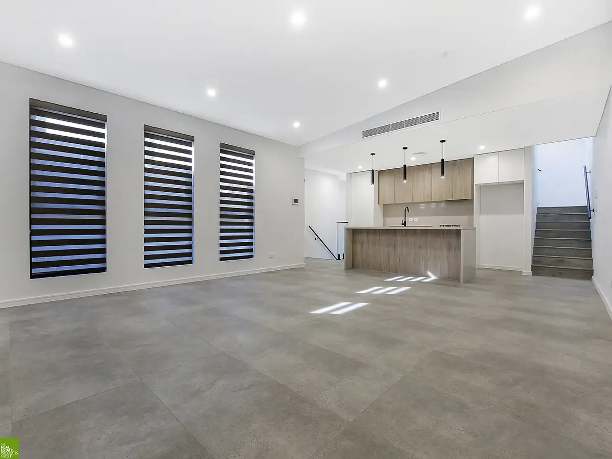 Main view of Homely townhouse listing, 4b Aitkin Place, Lake Heights NSW 2502