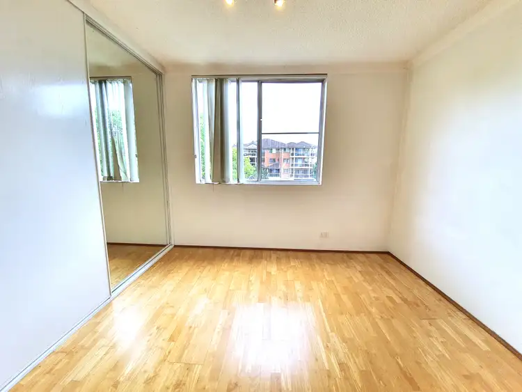 Fourth view of Homely apartment listing, U3/24-26 KIORA RD, Miranda NSW 2228