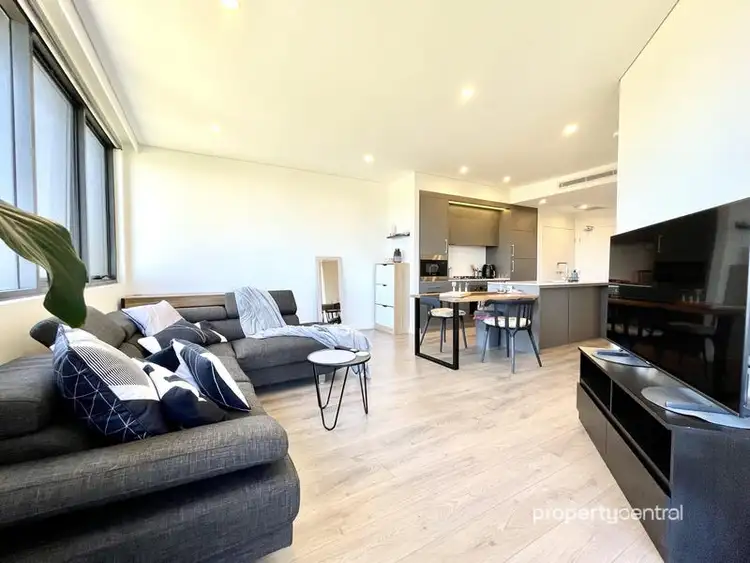 504/91 Lord Sheffield Circuit, Penrith NSW 2750