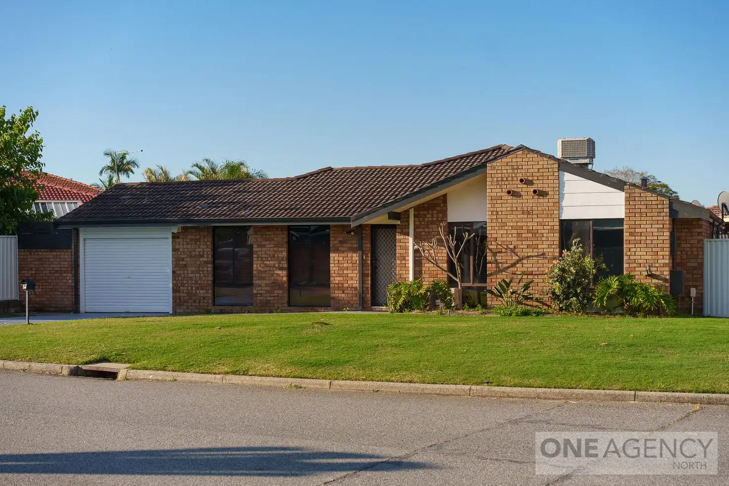 Main view of Homely house listing, 2 Edgeview Mews, Ballajura WA 6066