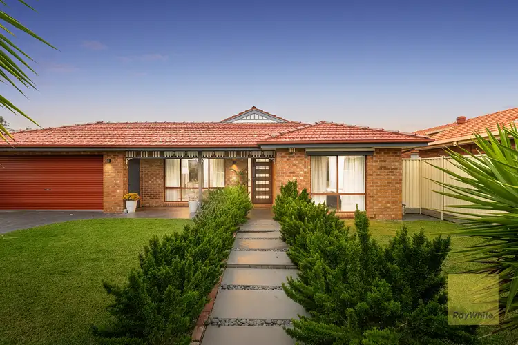 11 Antionetta Way, Hillside VIC 3037