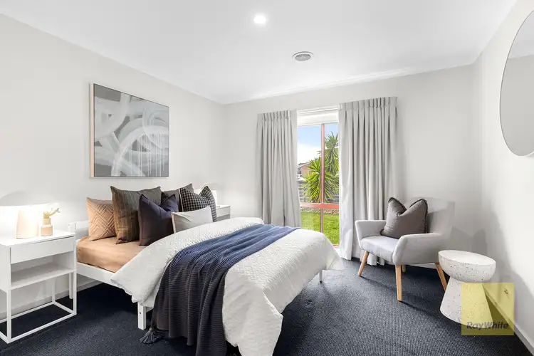 Fourth view of Homely house listing, 11 Antionetta Way, Hillside VIC 3037