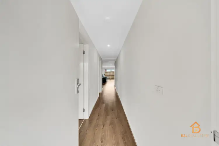 Second view of Homely house listing, 8 Cobblewood Road, Tarneit VIC 3029