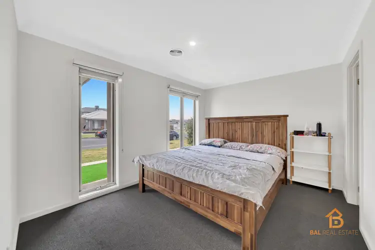 Third view of Homely house listing, 8 Cobblewood Road, Tarneit VIC 3029