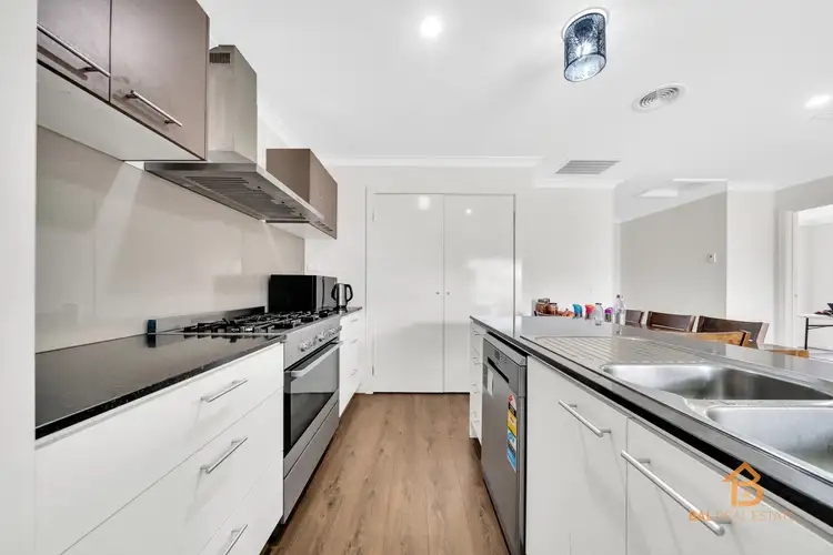 Sixth view of Homely house listing, 8 Cobblewood Road, Tarneit VIC 3029