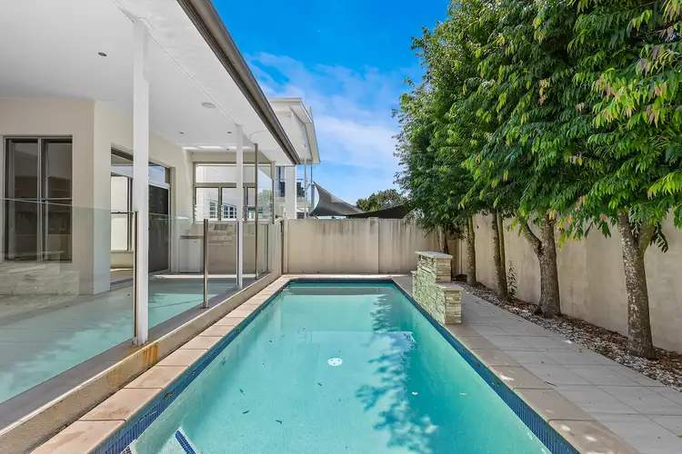 91 Woodville Street, Hendra QLD 4011