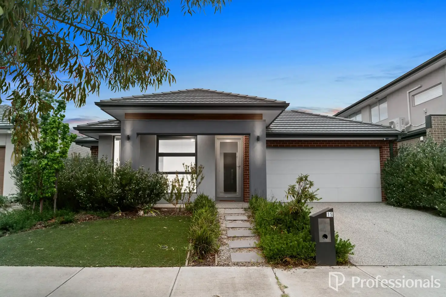 Main view of Homely house listing, 15 Empire Avenue, Burnside VIC 3023