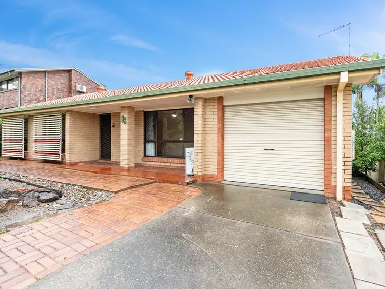 63 Hellawell Rd, Sunnybank Hills QLD 4109