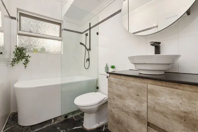 Fourth view of Homely apartment listing, 19/75 Pacific Parade, Dee Why NSW 2099