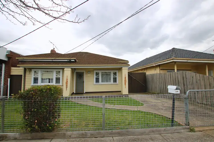 123A Rosmond Road, Maidstone VIC 3012