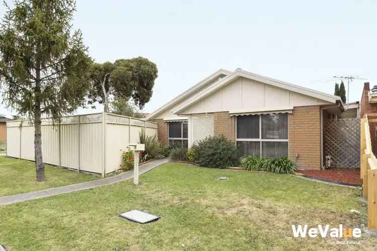 15 Tulloch Way, Roxburgh Park VIC 3064
