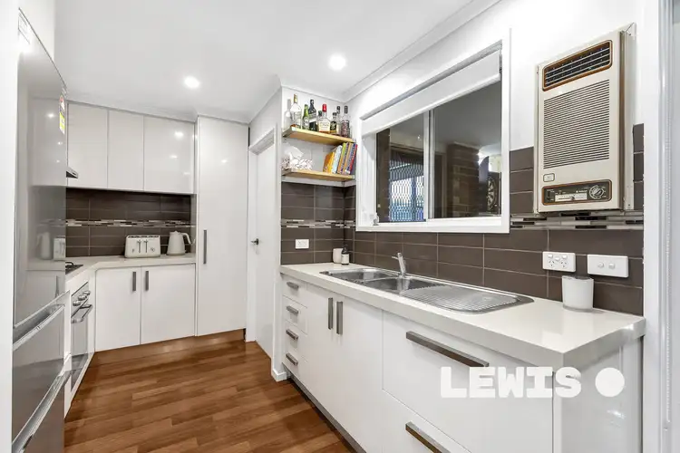 Second view of Homely villa listing, 19/5 Ovens Court, Werribee VIC 3030