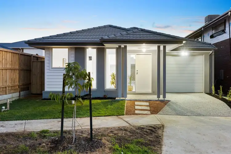 16 Company Road, Berwick VIC 3806