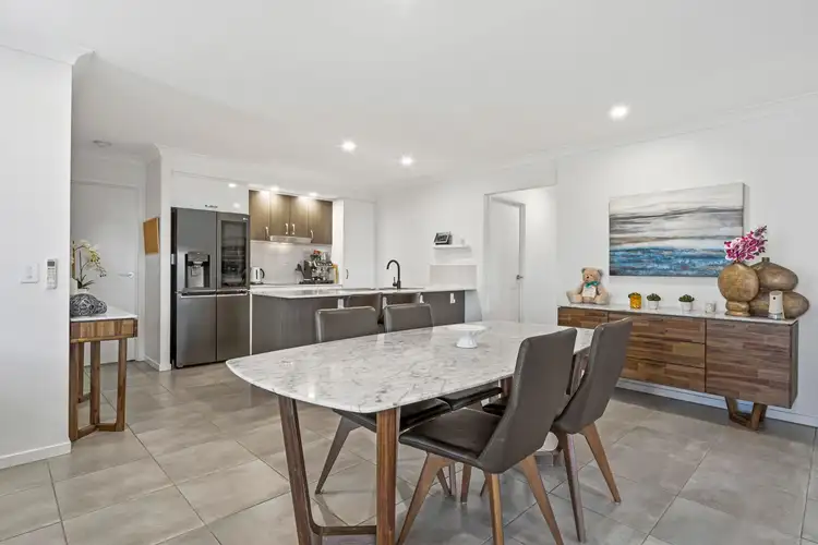 11 Lee Street, Pimpama QLD 4209