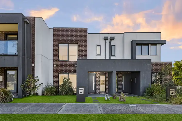 4 Bago Walk, Wollert VIC 3750