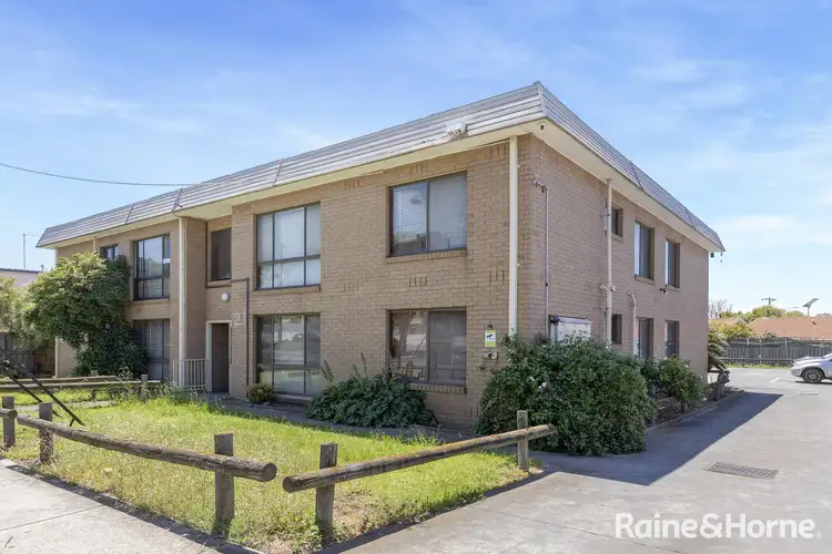 5/21 St Albans Road, St Albans VIC 3021