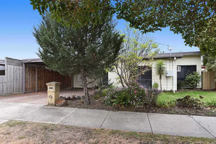9 Batman Avenue, Sunbury VIC 3429
