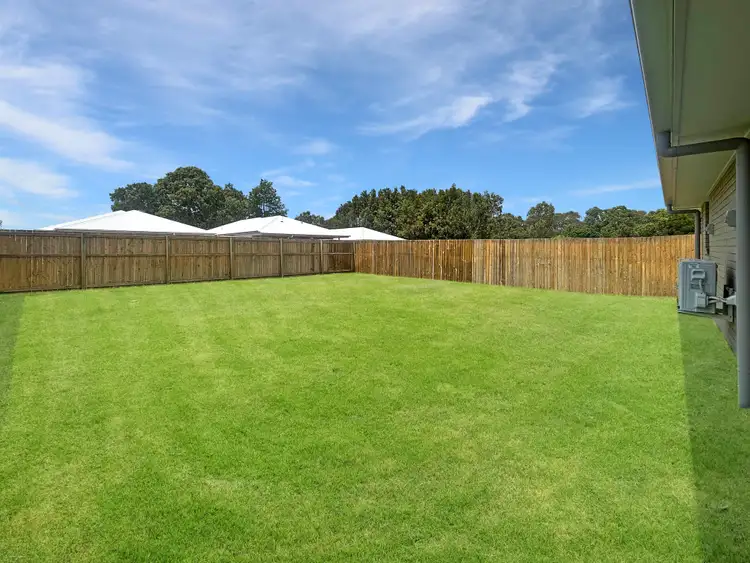 Third view of Homely semi-detached listing, 1/94 Rogers Street, Beachmere QLD 4510
