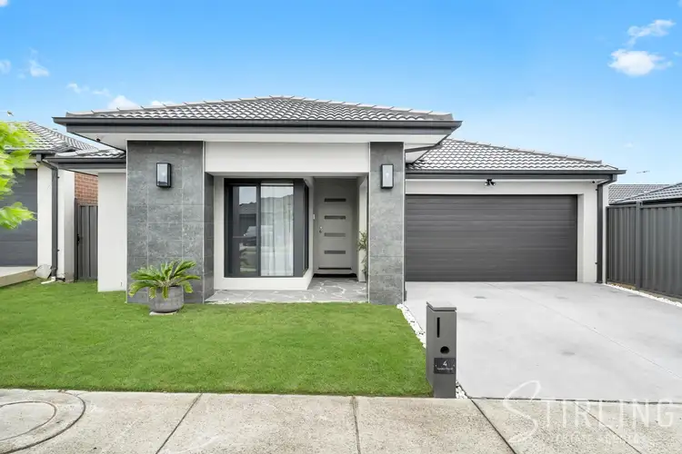 4 Yaralla Circuit, Clyde VIC 3978