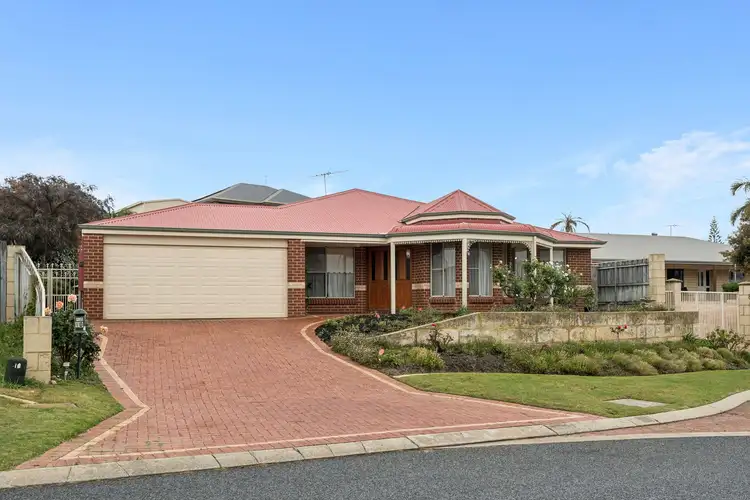 10 Kimbe Court, Mindarie WA 6030