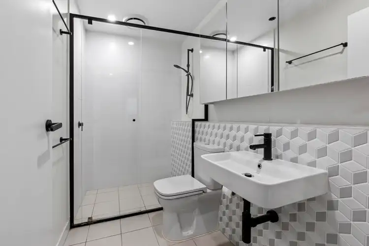 Fifth view of Homely apartment listing, 803/62 Logan Road, Woolloongabba QLD 4102