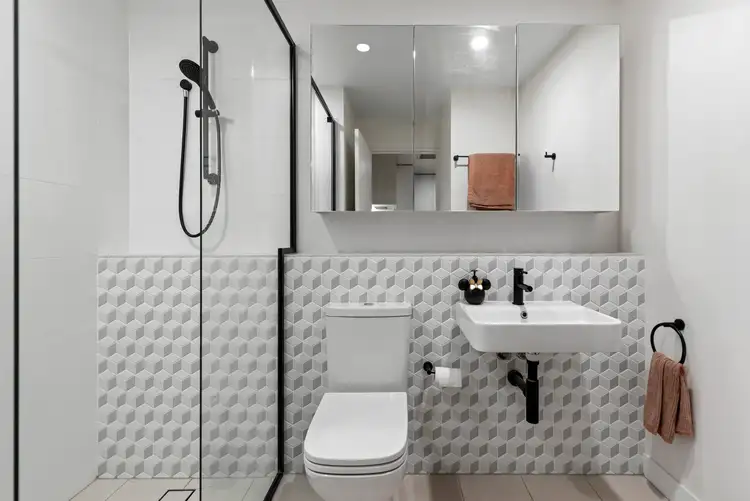 Seventh view of Homely apartment listing, 803/62 Logan Road, Woolloongabba QLD 4102