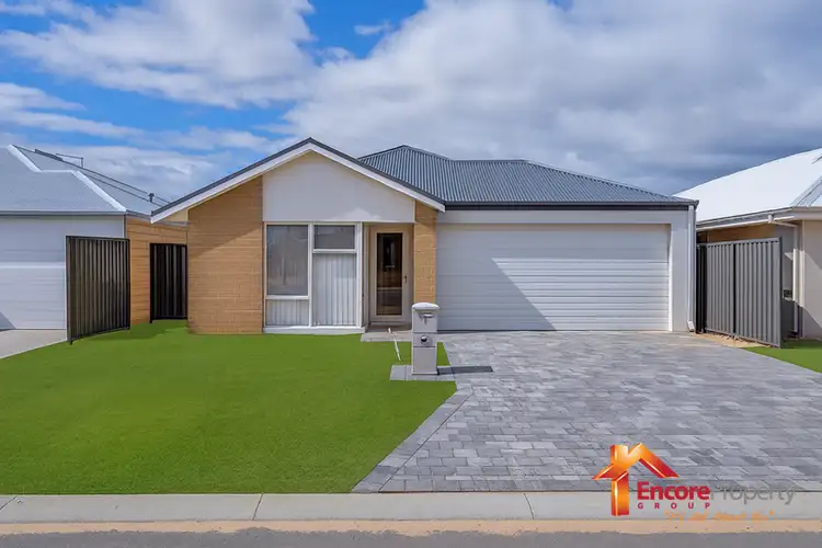 8 Siesta Way, Madora Bay WA 6210