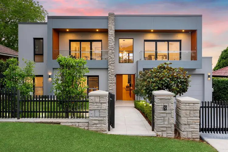 9 Miowera Road, Northbridge NSW 2063