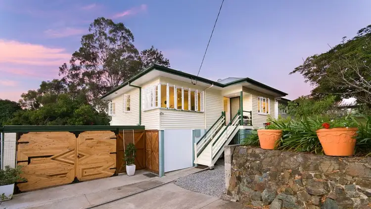 16 Boona St, Petrie QLD 4502