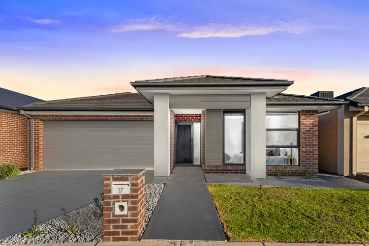 17 Thornbury Street, Donnybrook VIC 3064
