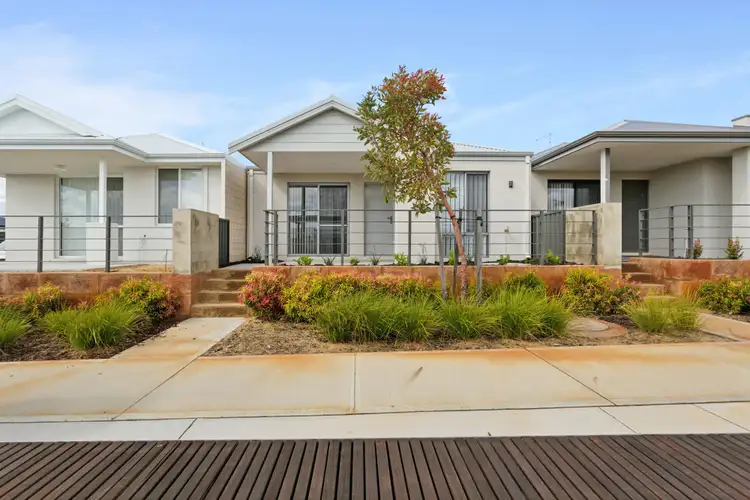12 Sweep Lane, Champion Lakes WA 6111