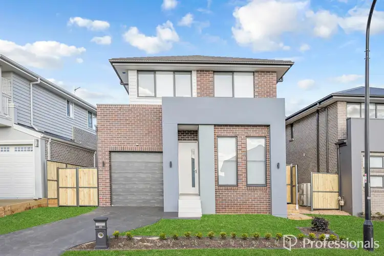 30 Quarter Street, Box Hill NSW 2765