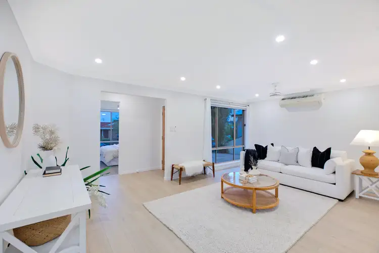 18 Macintyre Street, Bateau Bay NSW 2261