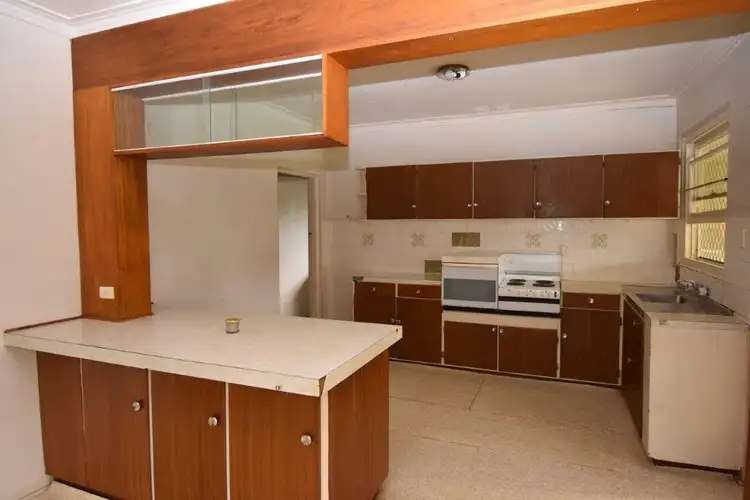 Third view of Homely house listing, 10 Raymond Street, Wellington NSW 2820