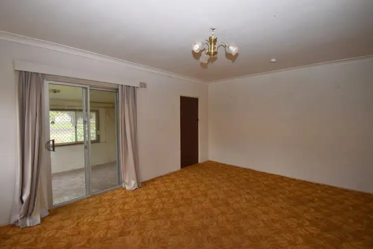 Seventh view of Homely house listing, 10 Raymond Street, Wellington NSW 2820