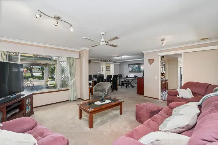 19 Hannah Court, Duncraig WA 6023
