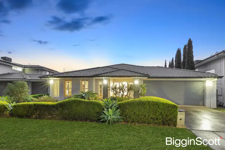 11 Spence Terrace, Sandhurst VIC 3977