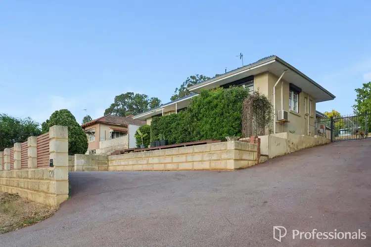 120 South Western Highway