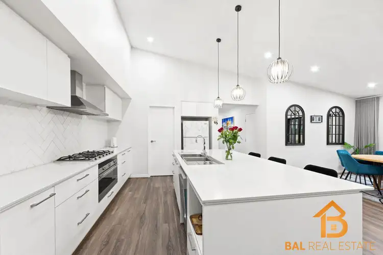 Sixth view of Homely house listing, 9 Sagrada Way, Fraser Rise VIC 3336