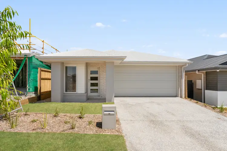 26 Redcomb Drive, Park Ridge QLD 4125